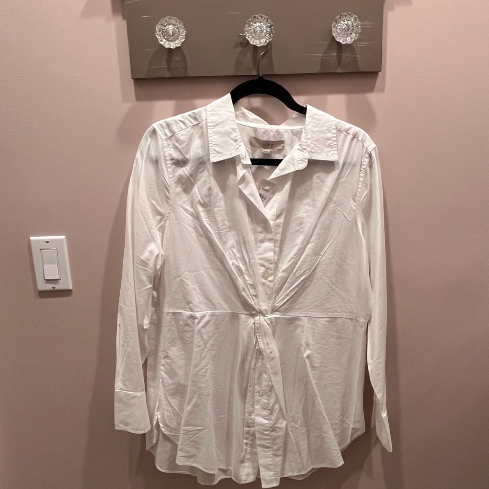 LOFT Women's White Button-Up Blouse